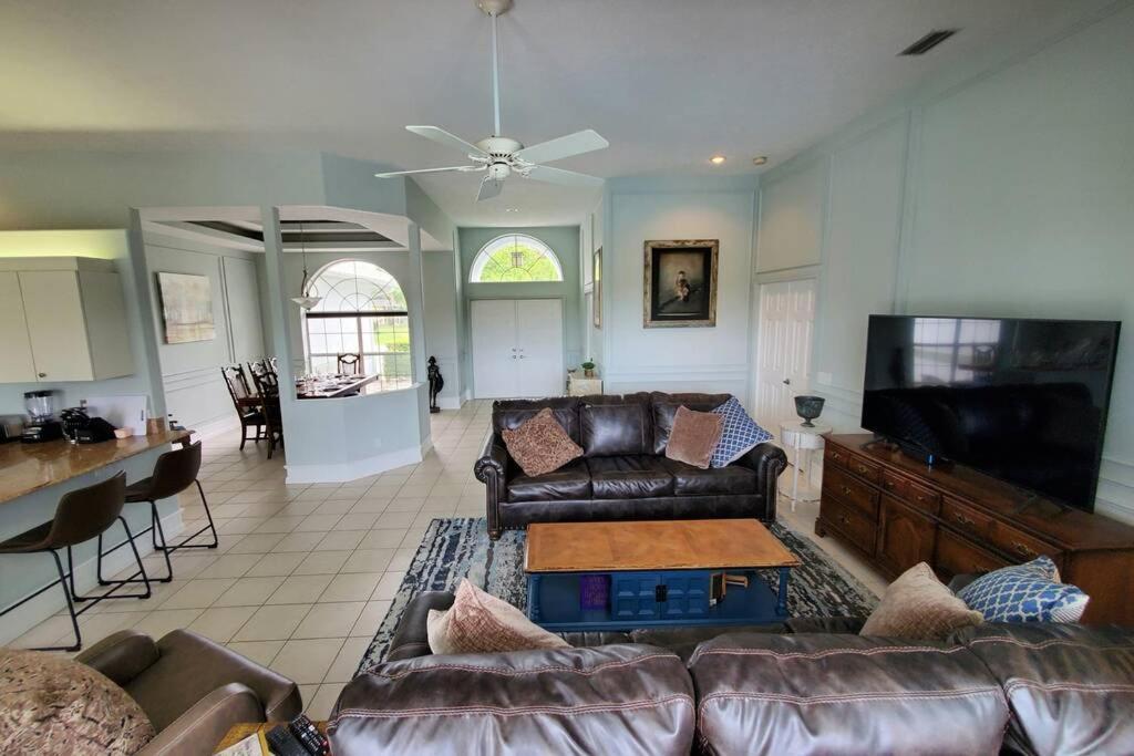 Our Beautiful Florida Vacation Home With Heated Pool Port St. Lucie Екстериор снимка